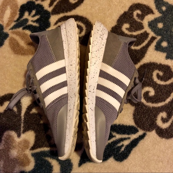 Adidas sneakers - Picture 2 of 3